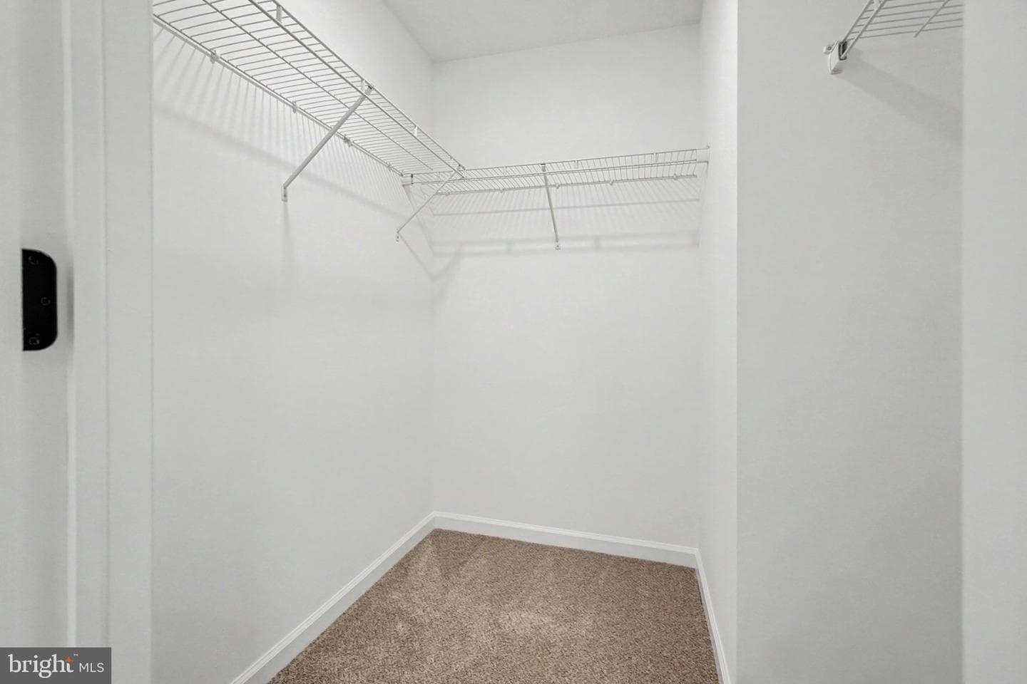 418 Elm Street photo 18