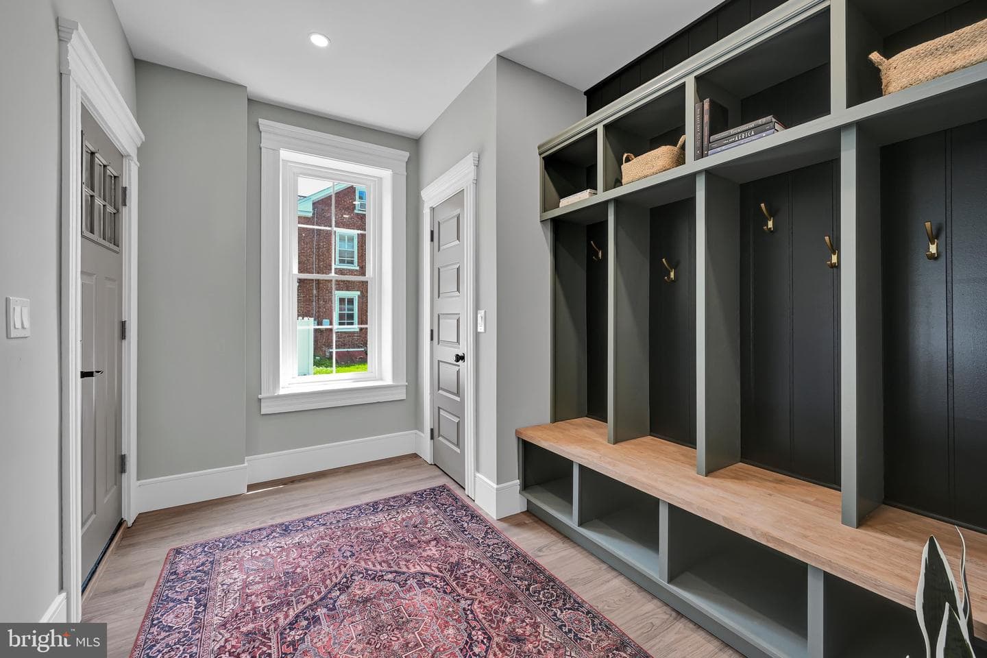 124 N Sheridan Road photo 6