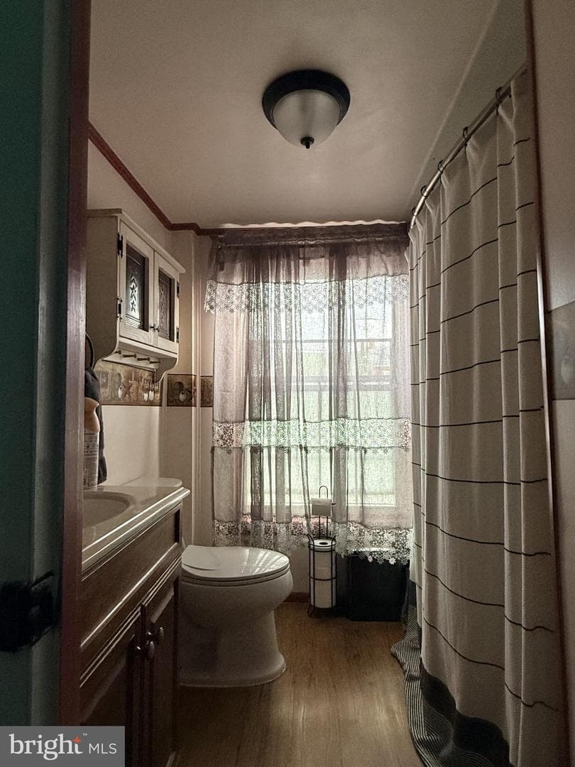 17 E Market St photo 12