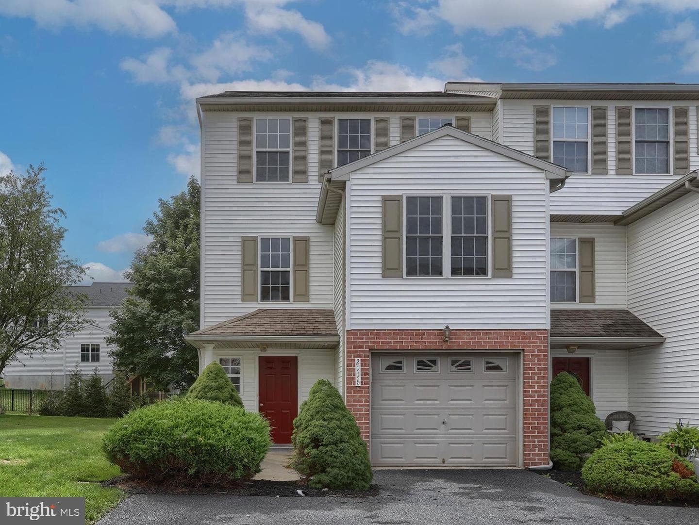 2116 Autumn Ct photo 1