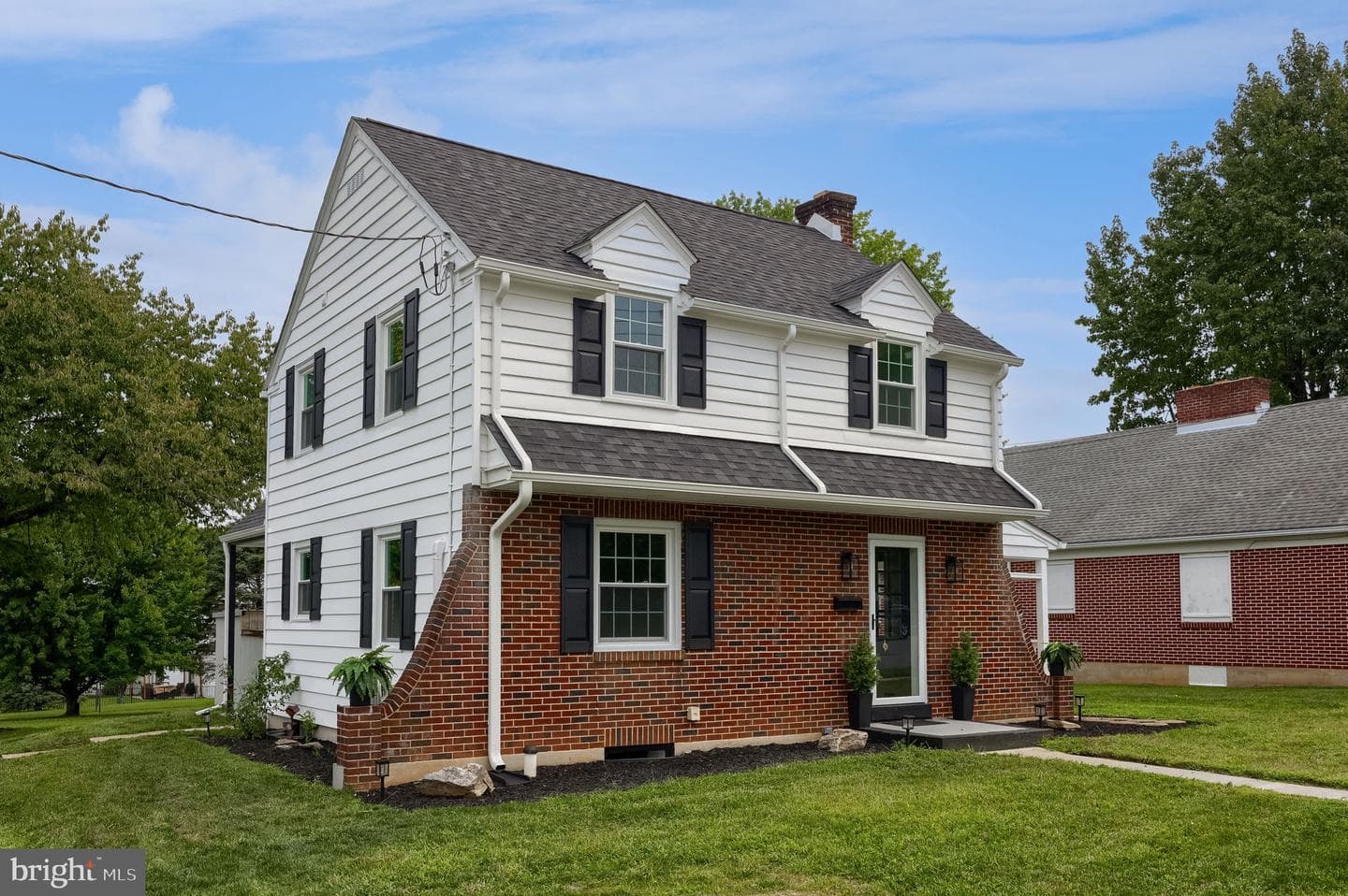 11 E Herman Avenue photo 1