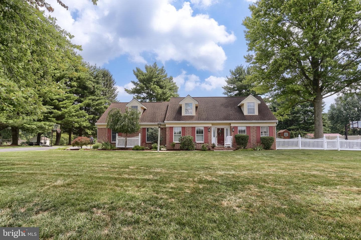 116 Maple Lane photo 1