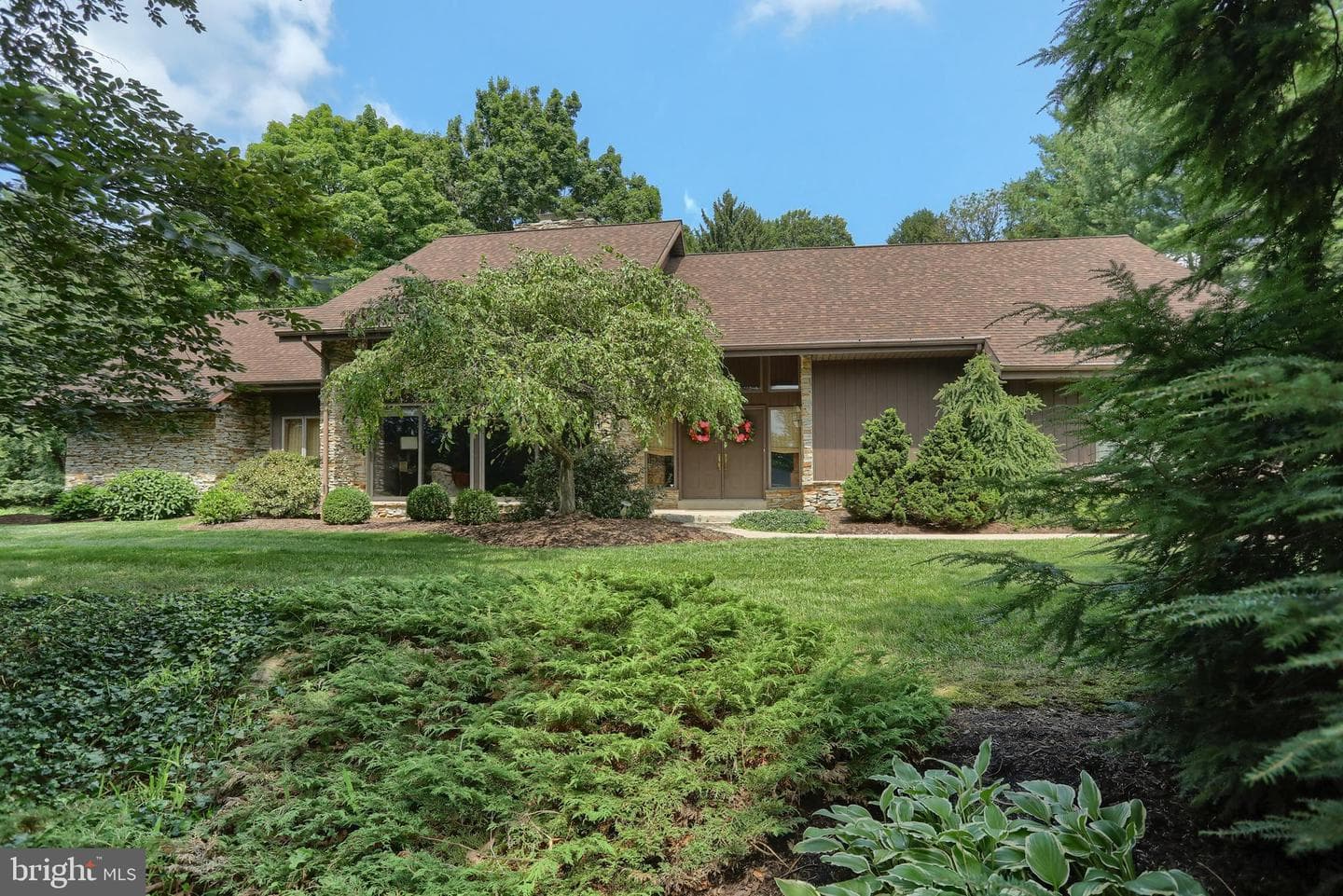 1801 Fieldcrest Road photo 1