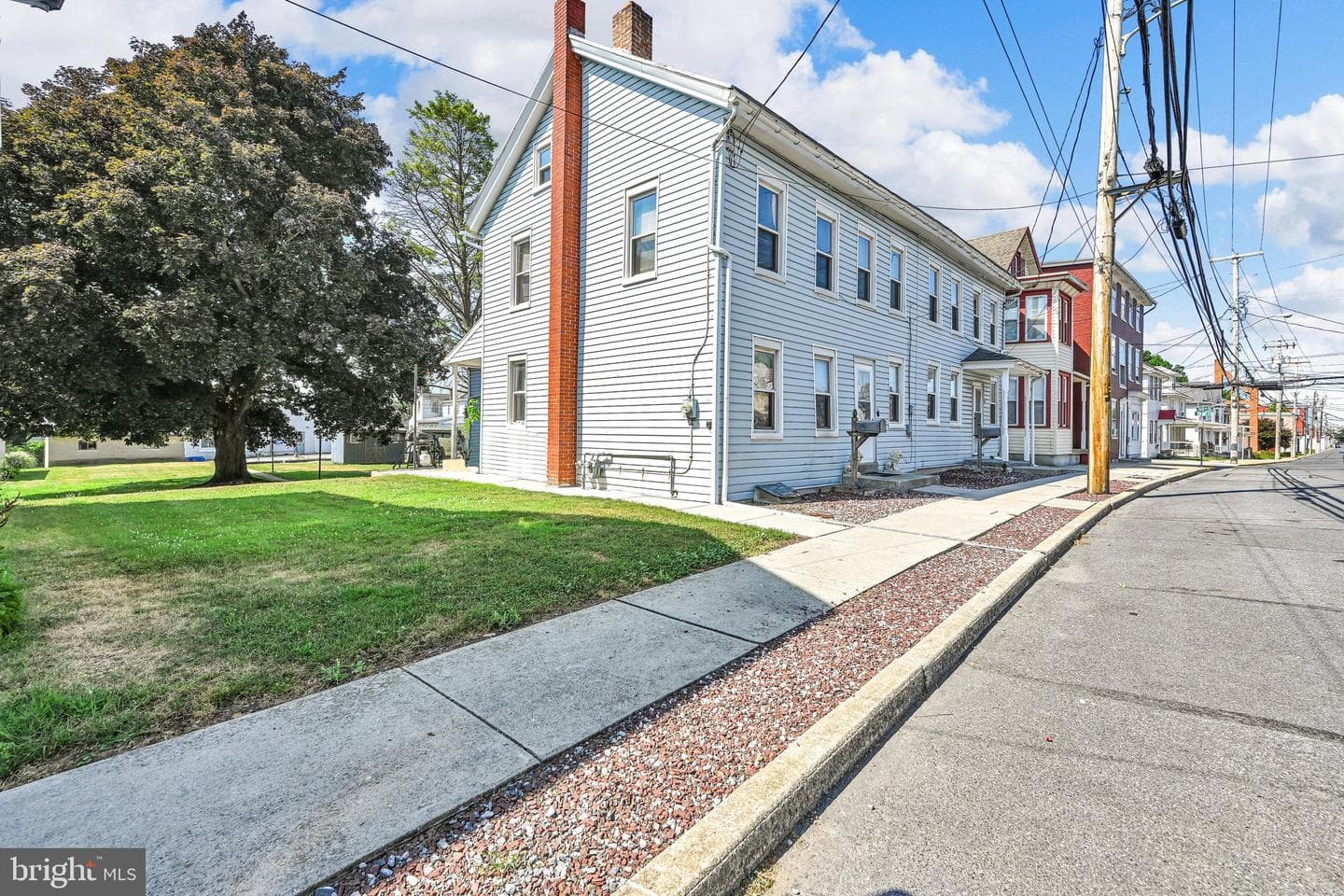 106 E Main Avenue photo 1