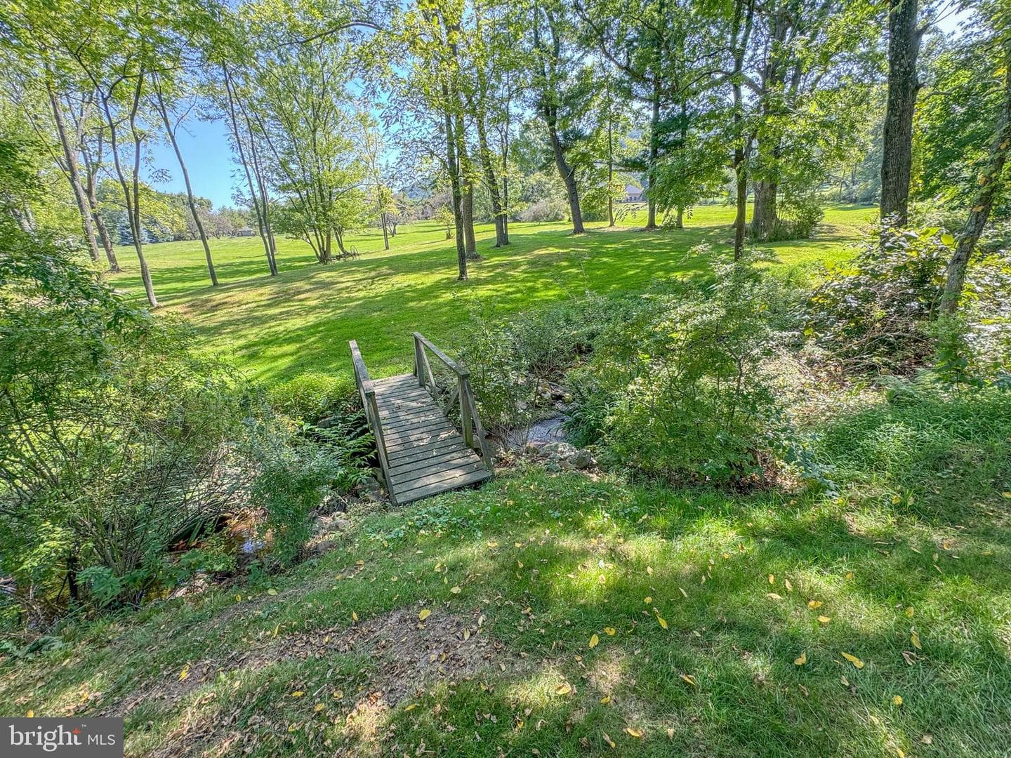 39 Mountain Road photo 9