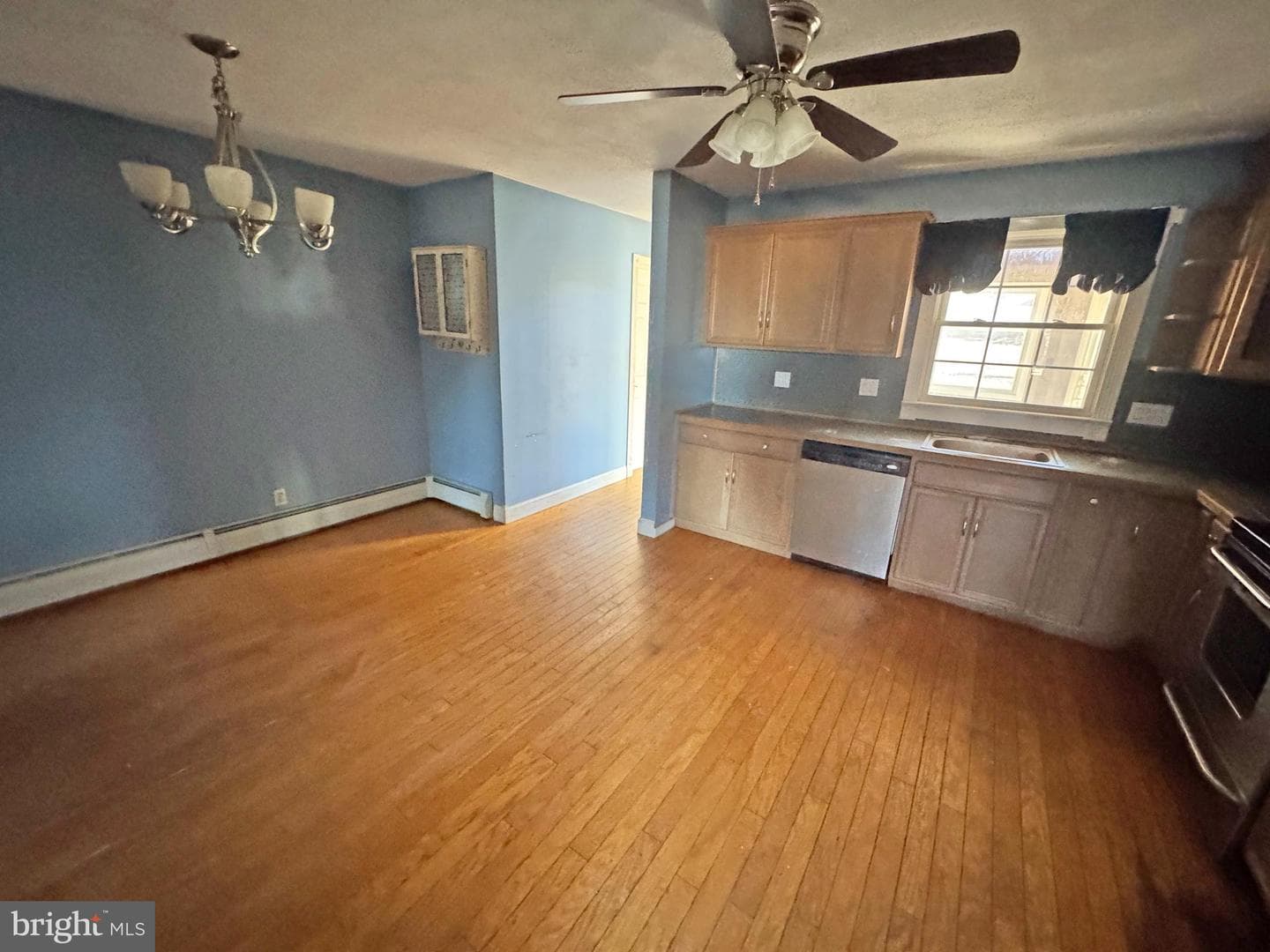 50 Red Maple Avenue photo 11