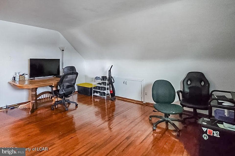 739 Grant Street photo 17