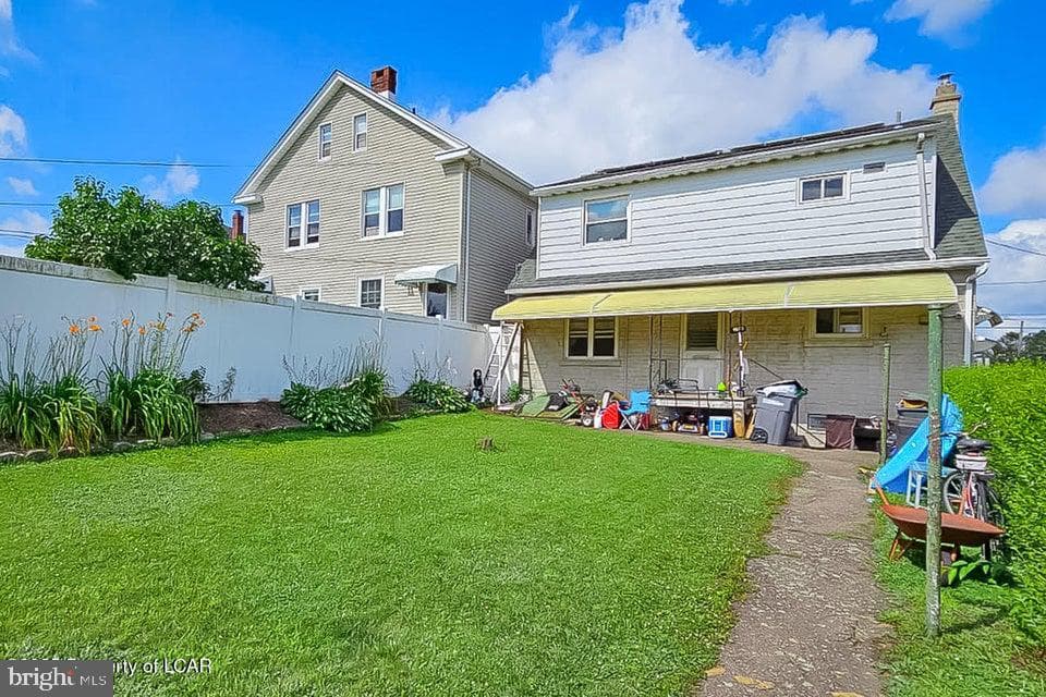 739 Grant Street photo 5