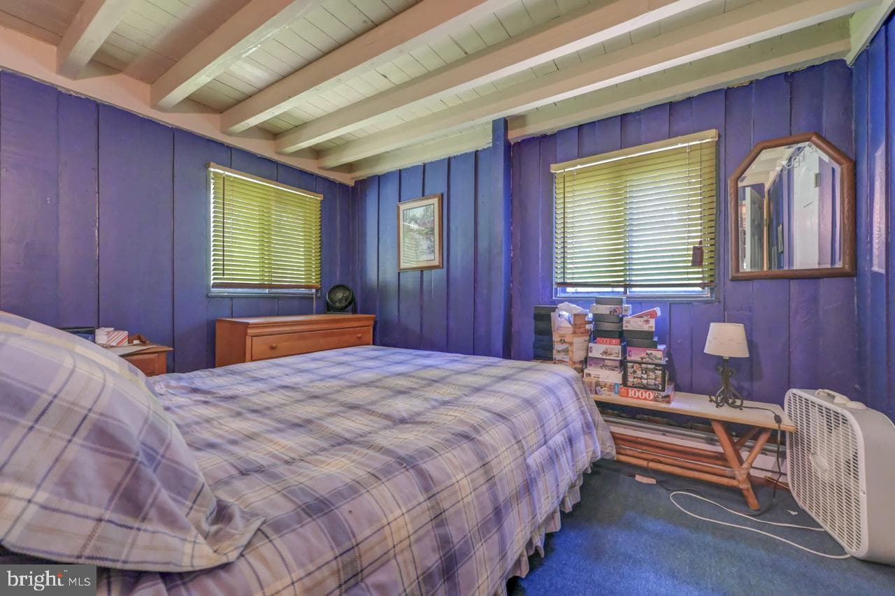 1085 Woodhaven photo 29