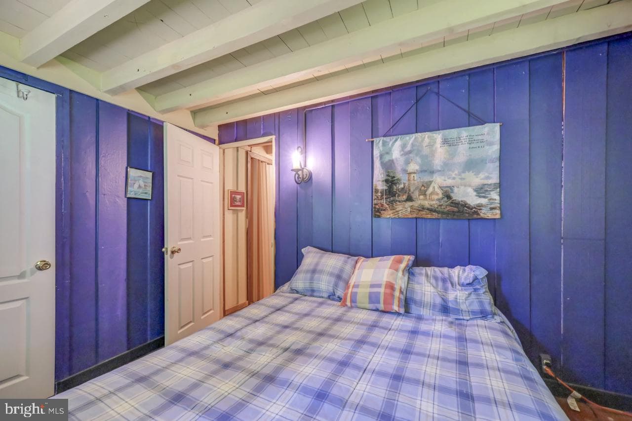 1085 Woodhaven photo 30