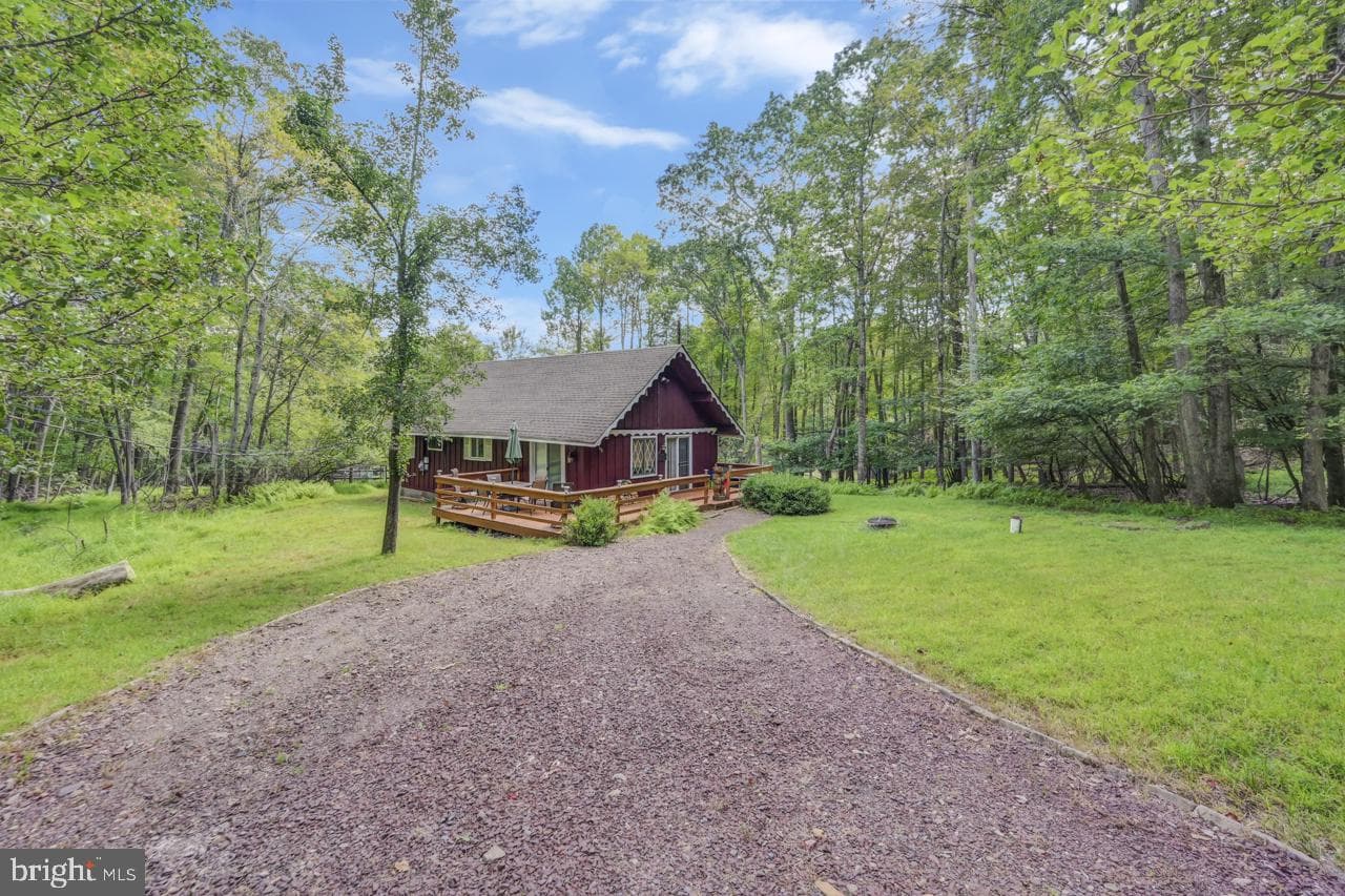 1085 Woodhaven photo 51