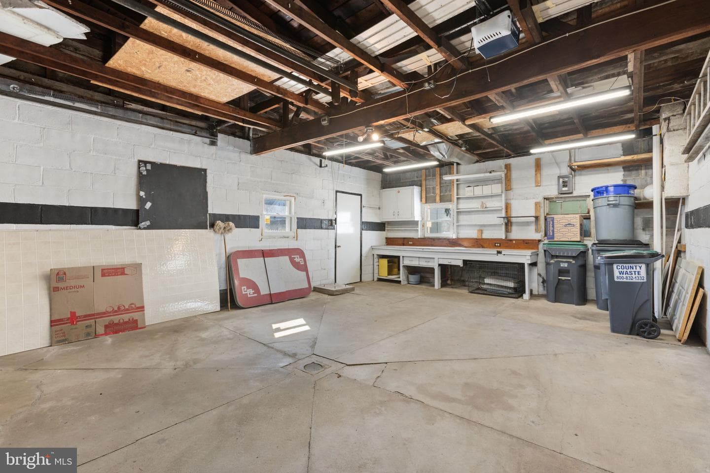 731 N James Street photo 14