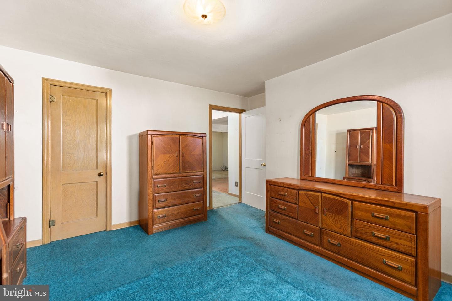 731 N James Street photo 22