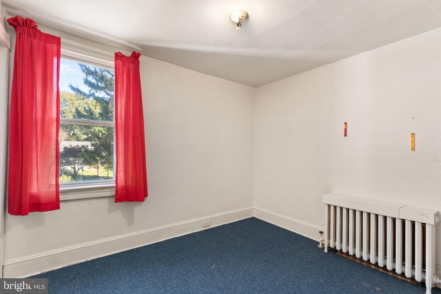 731 N James Street photo 40