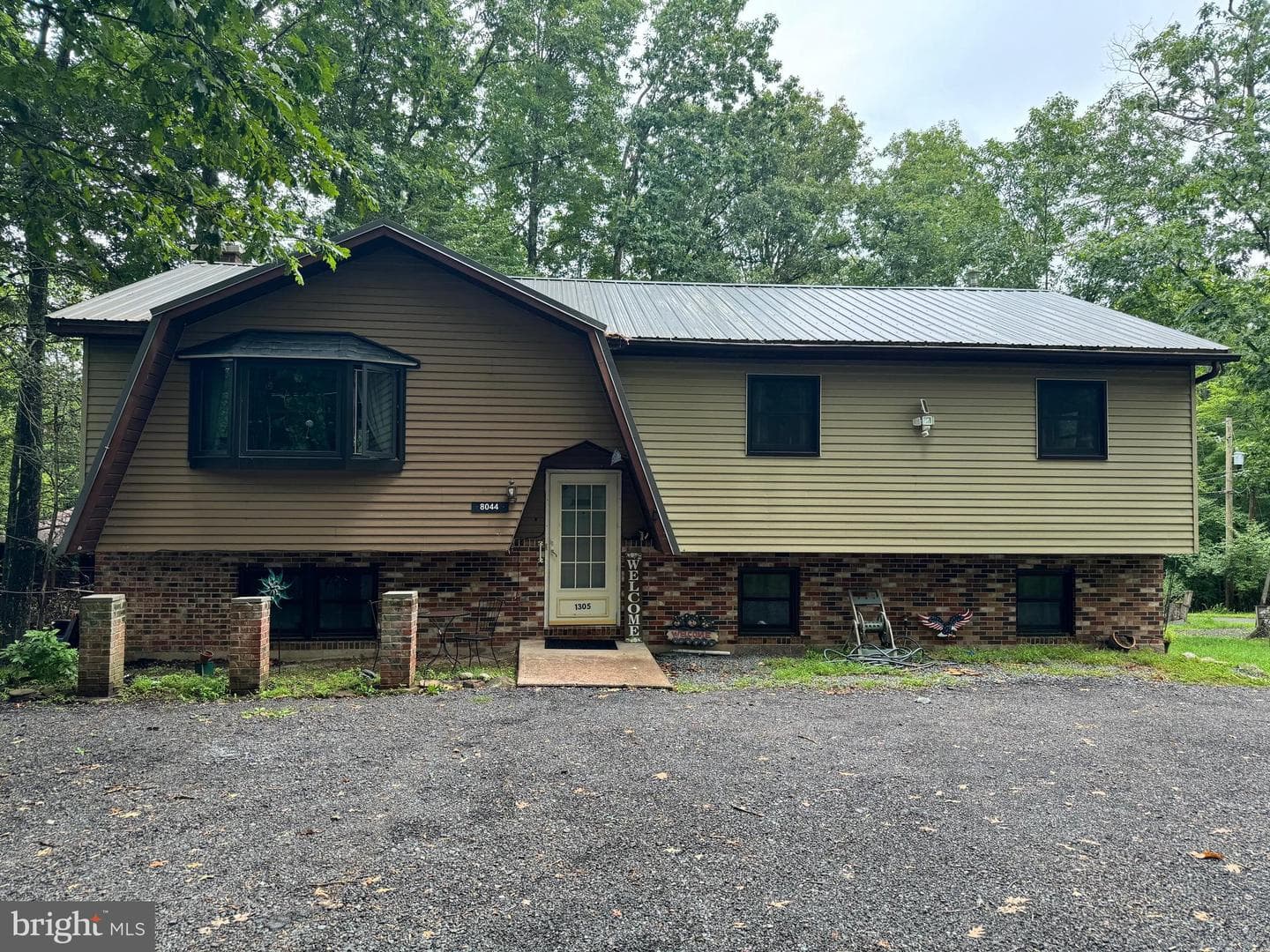 8044 Promontory Drive photo 1