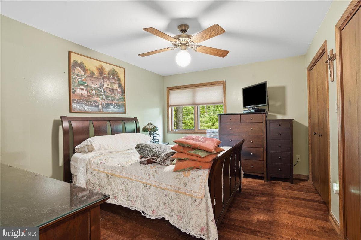 208 Owego Drive photo 40