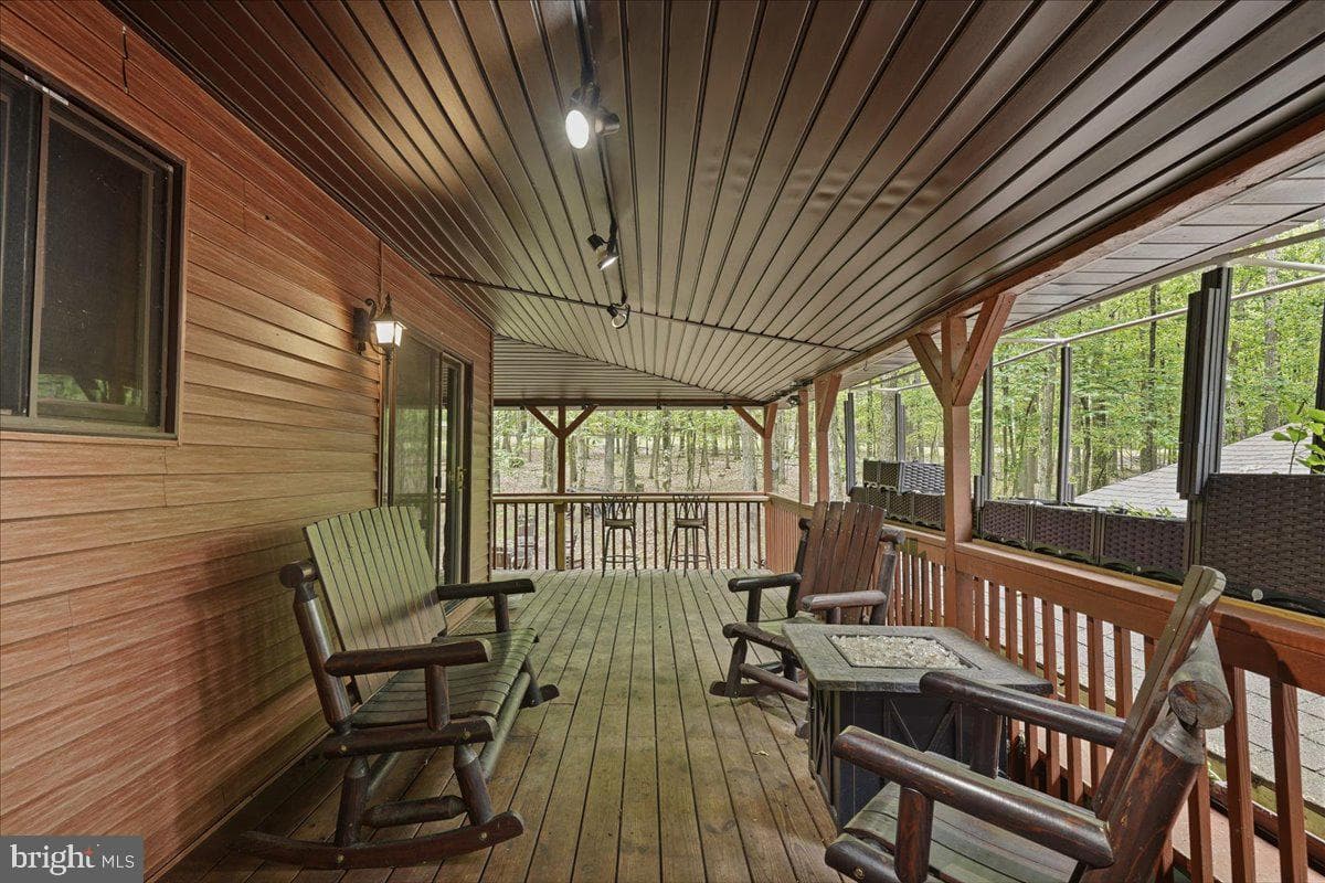 208 Owego Drive photo 8