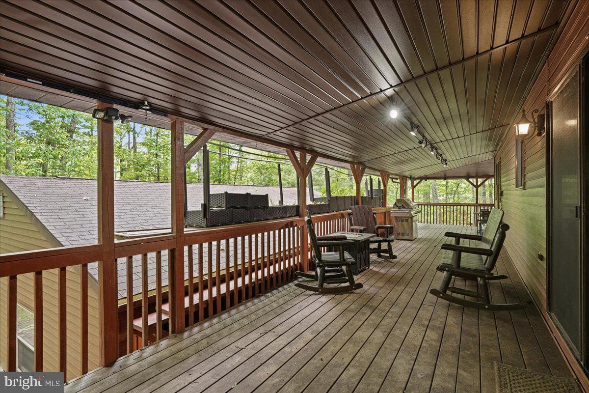 208 Owego Drive photo 9