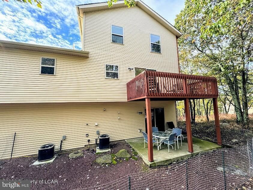 228 Pine Valley Lane photo 5