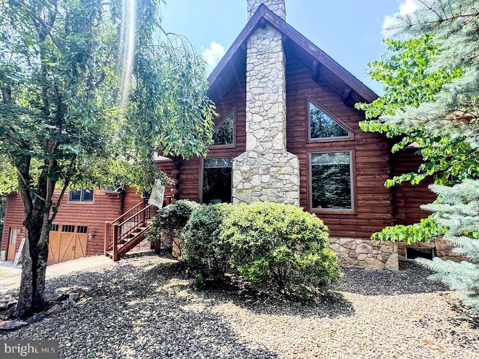 2034 Wichita Lane, Hazleton