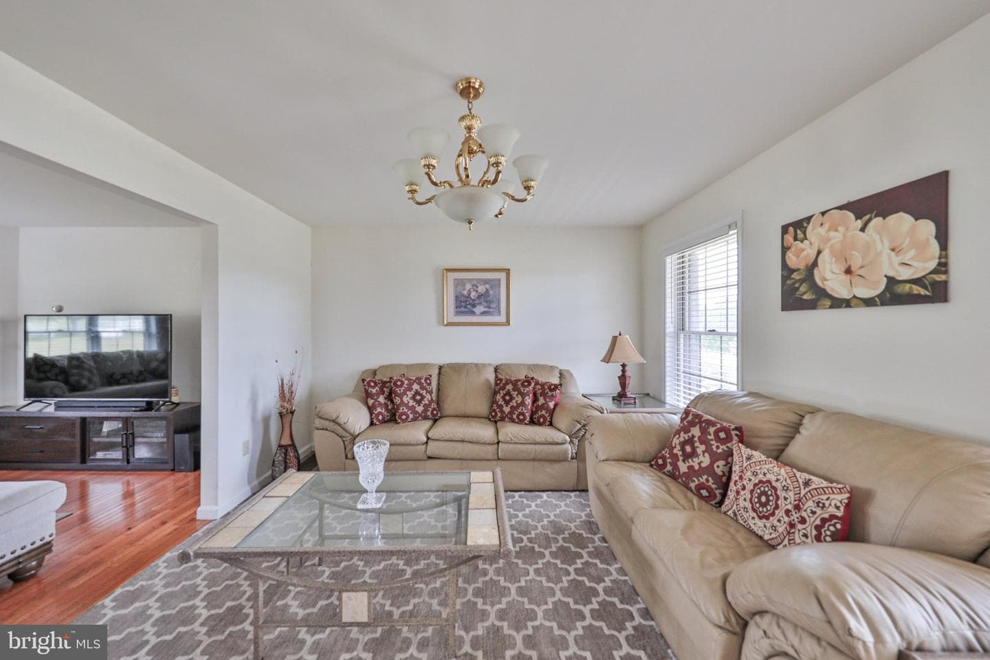 42 Louis Circle photo 7