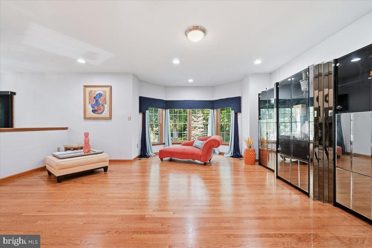 498 Twinbrook Road photo 23