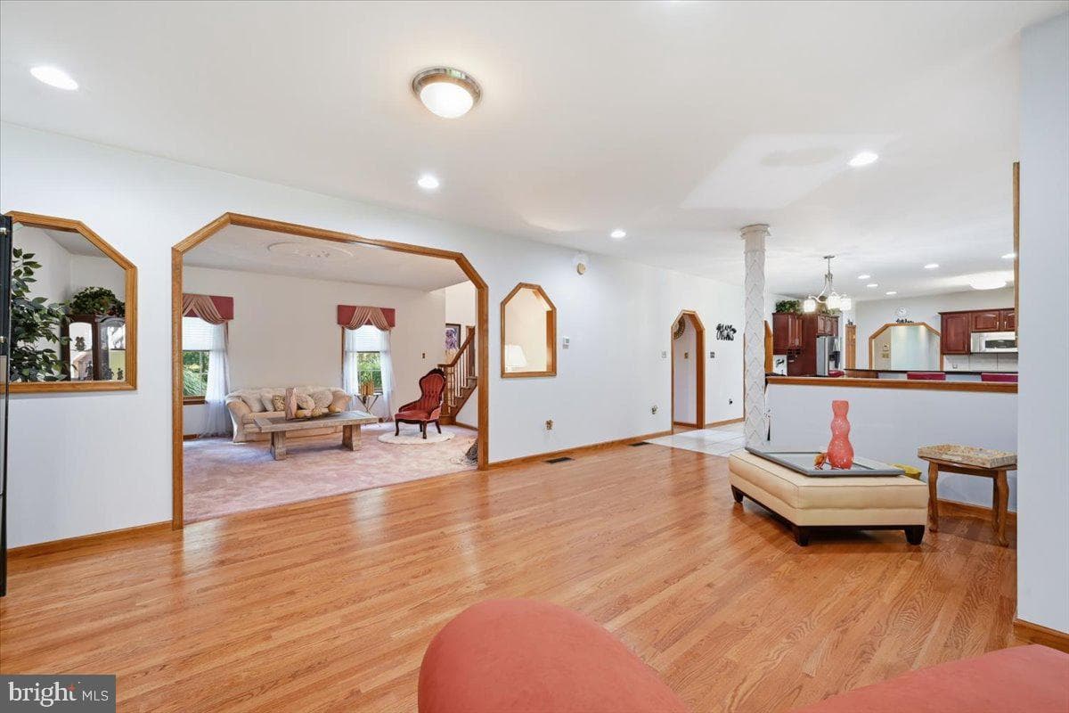 498 Twinbrook Road photo 24