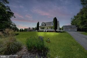 922 Meadowlark Drive photo 2