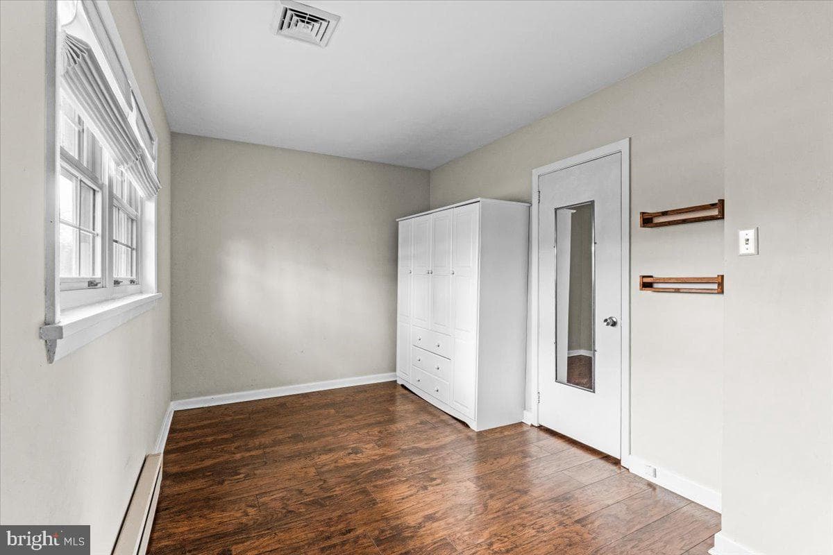 1215 Country Club Road photo 28
