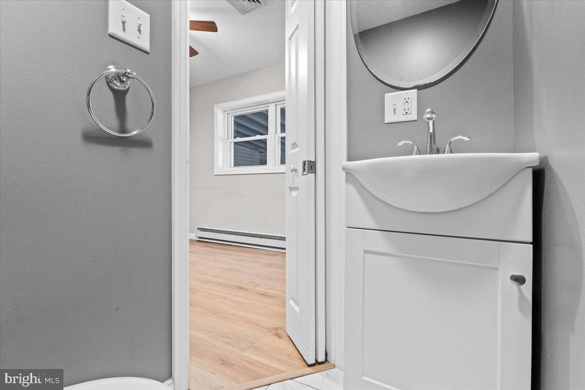 1215 Country Club Road photo 35