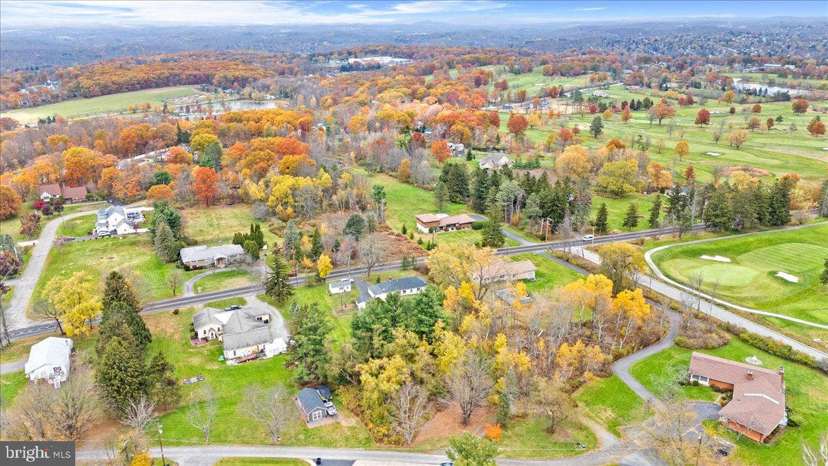 1215 Country Club Road photo 50