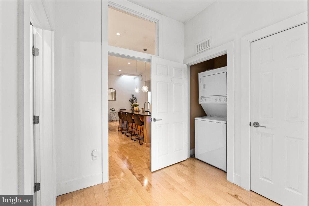 509 Bogart Pl # 202 photo 10