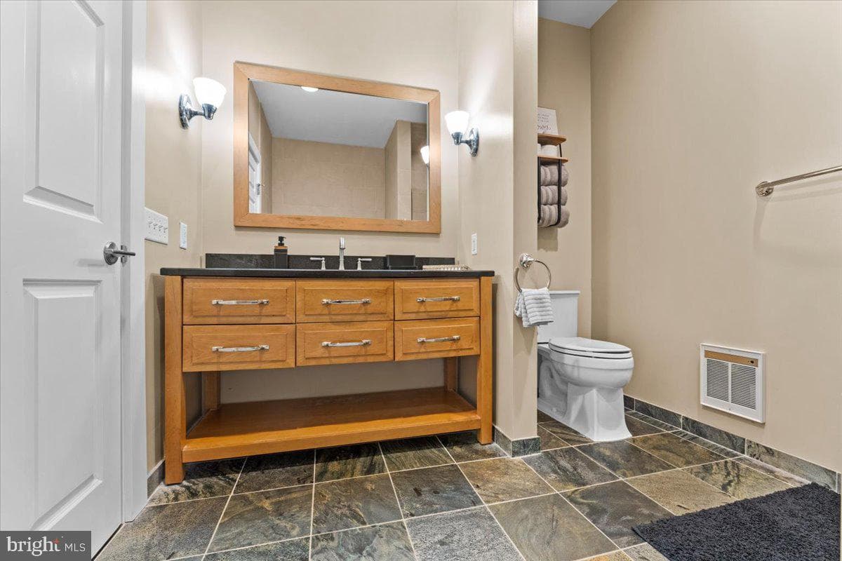 509 Bogart Pl # 202 photo 12