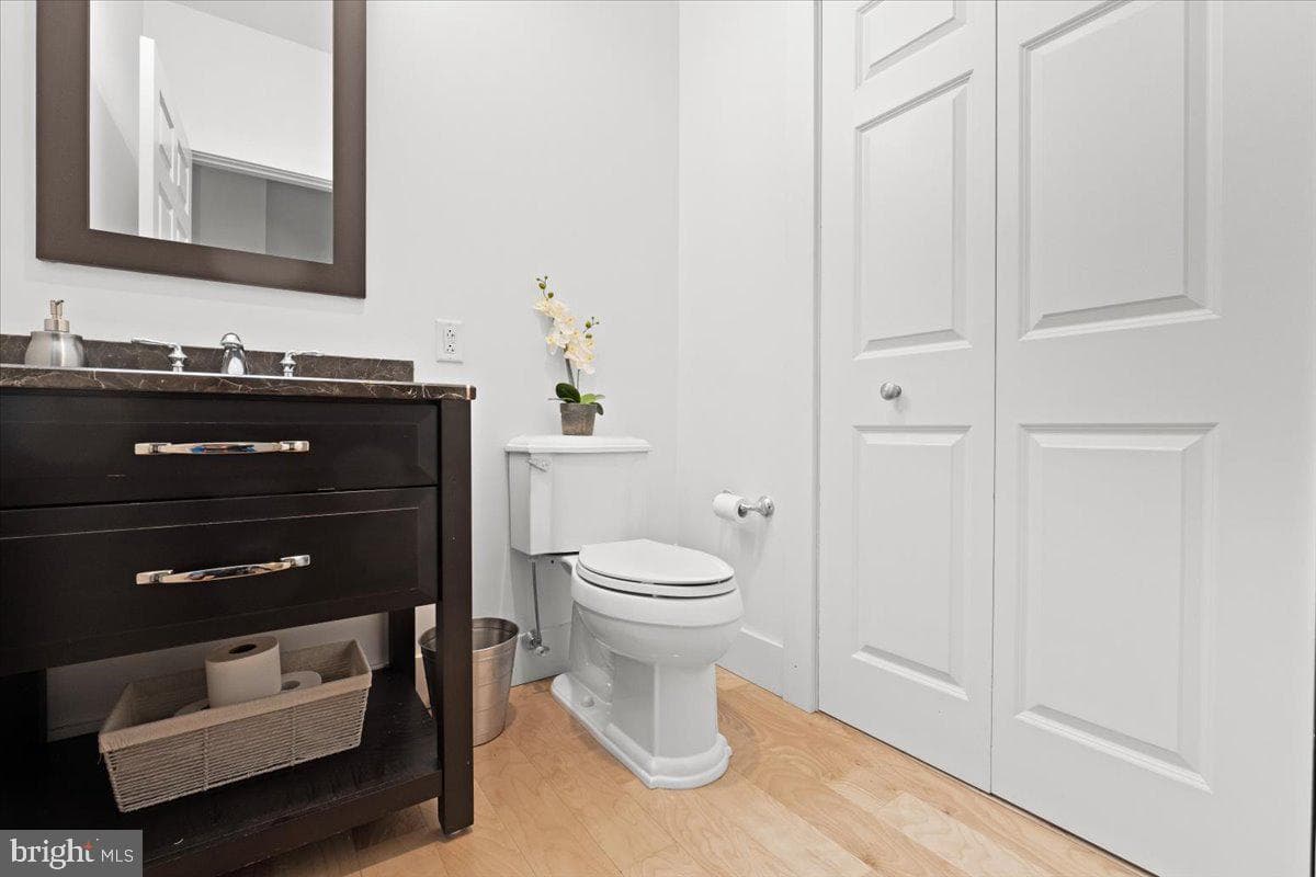 509 Bogart Pl # 202 photo 24