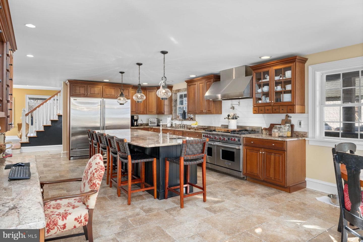 688 Sylvan Dell Rd photo 16