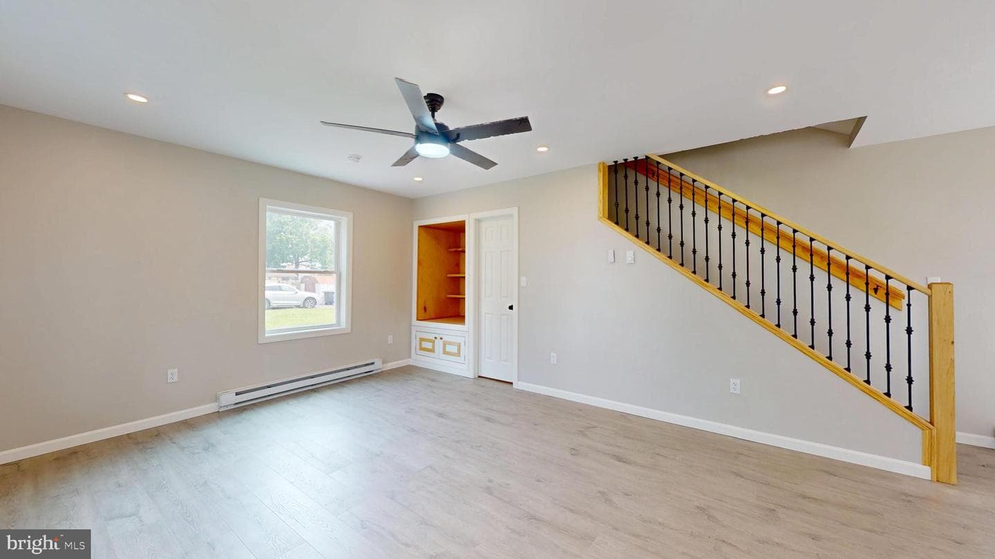 328 Hill Street photo 15