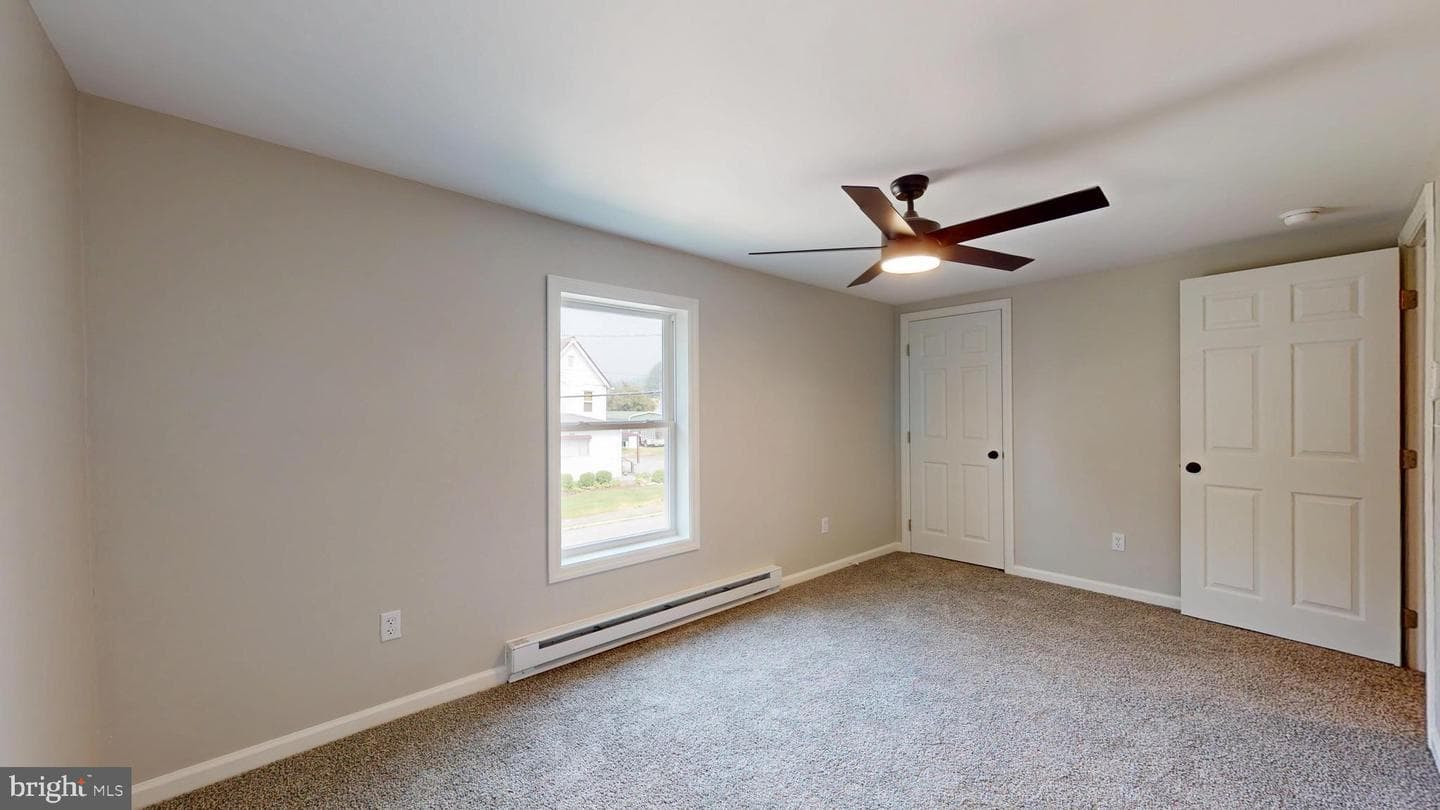 328 Hill Street photo 22