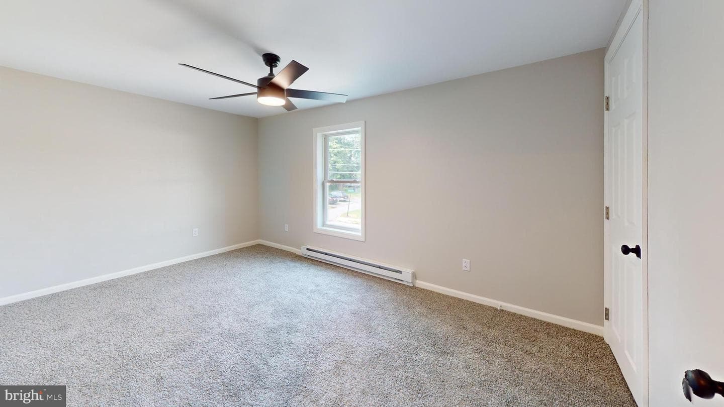 328 Hill Street photo 26
