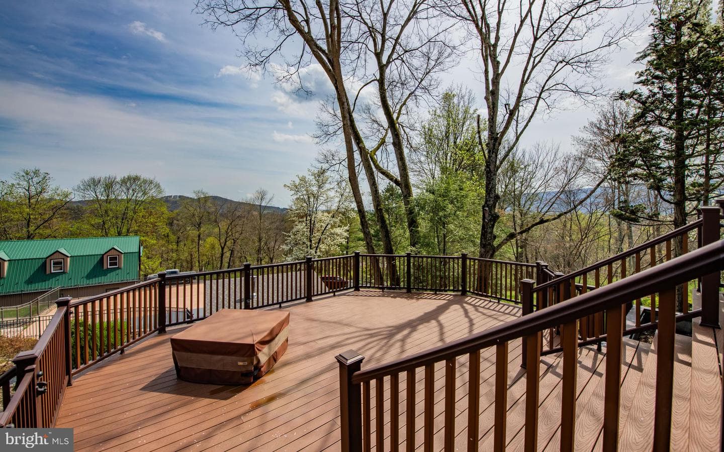 3023 Mountain Crescent photo 59