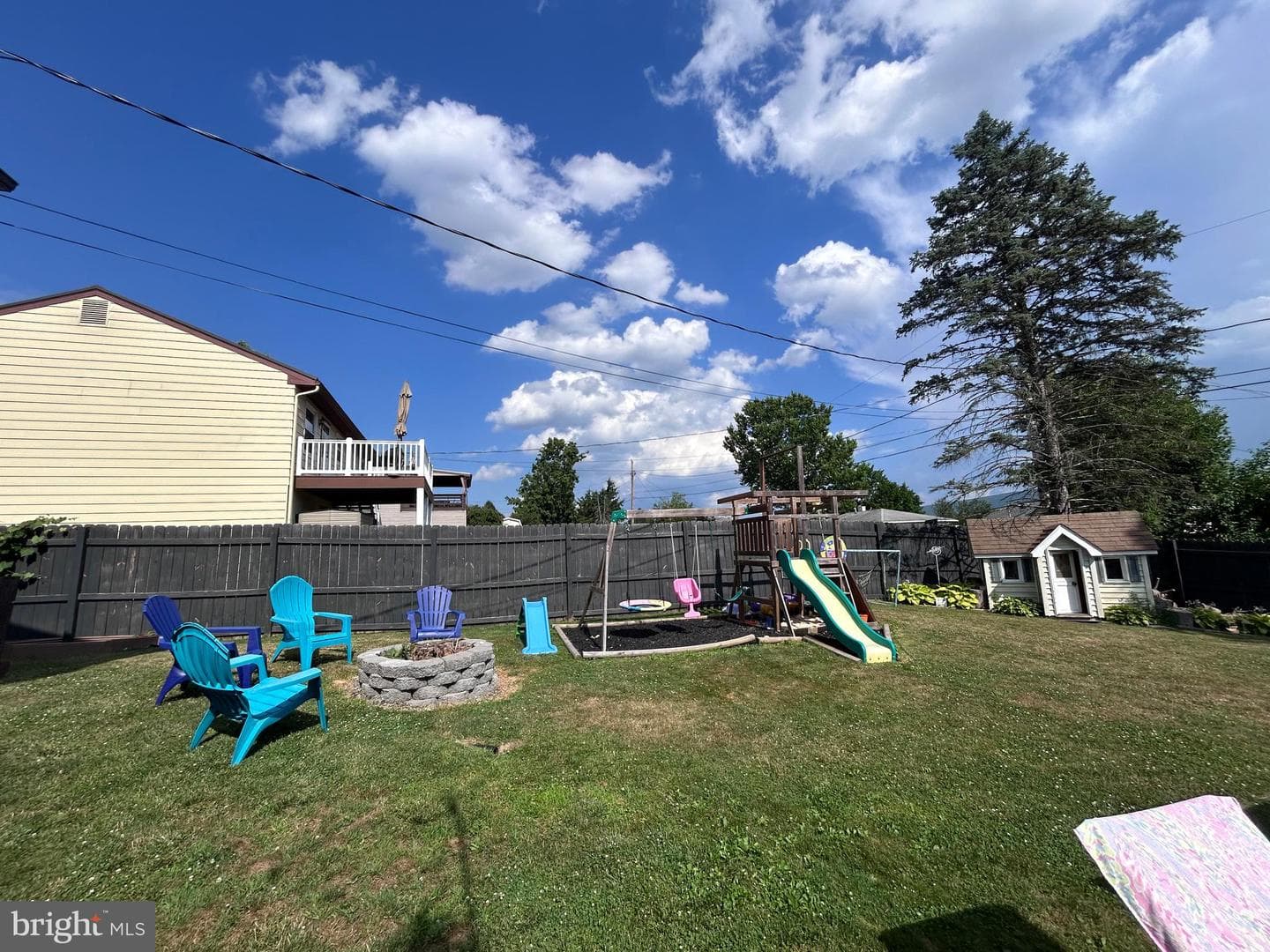 2424 N Hills Dr photo 34