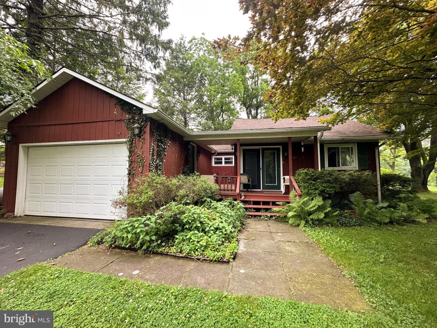 1541 Torbert Lane photo 1