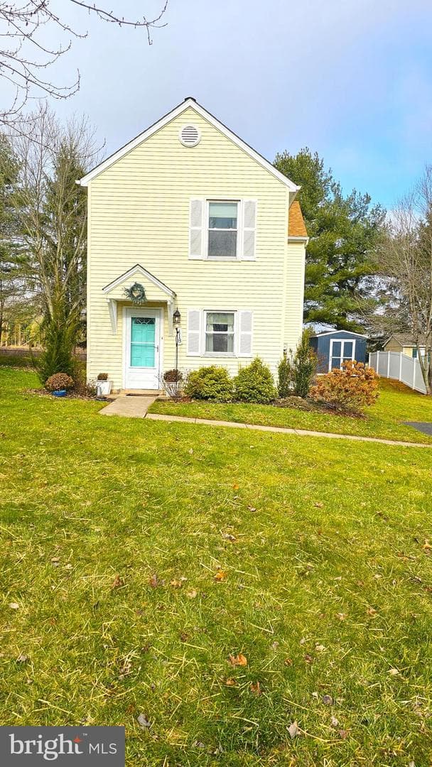 118 Stephanie Lane photo 1