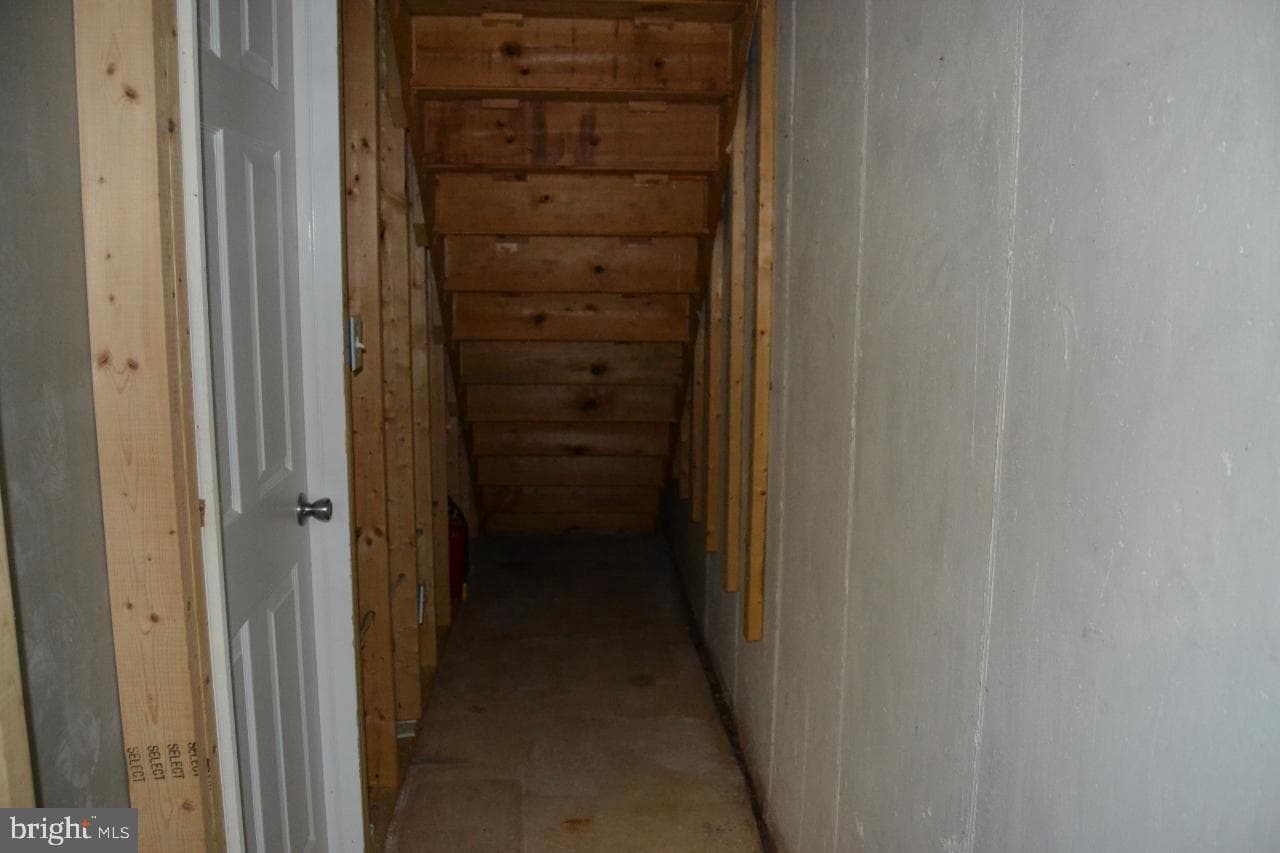 75 Brookside Court photo 29