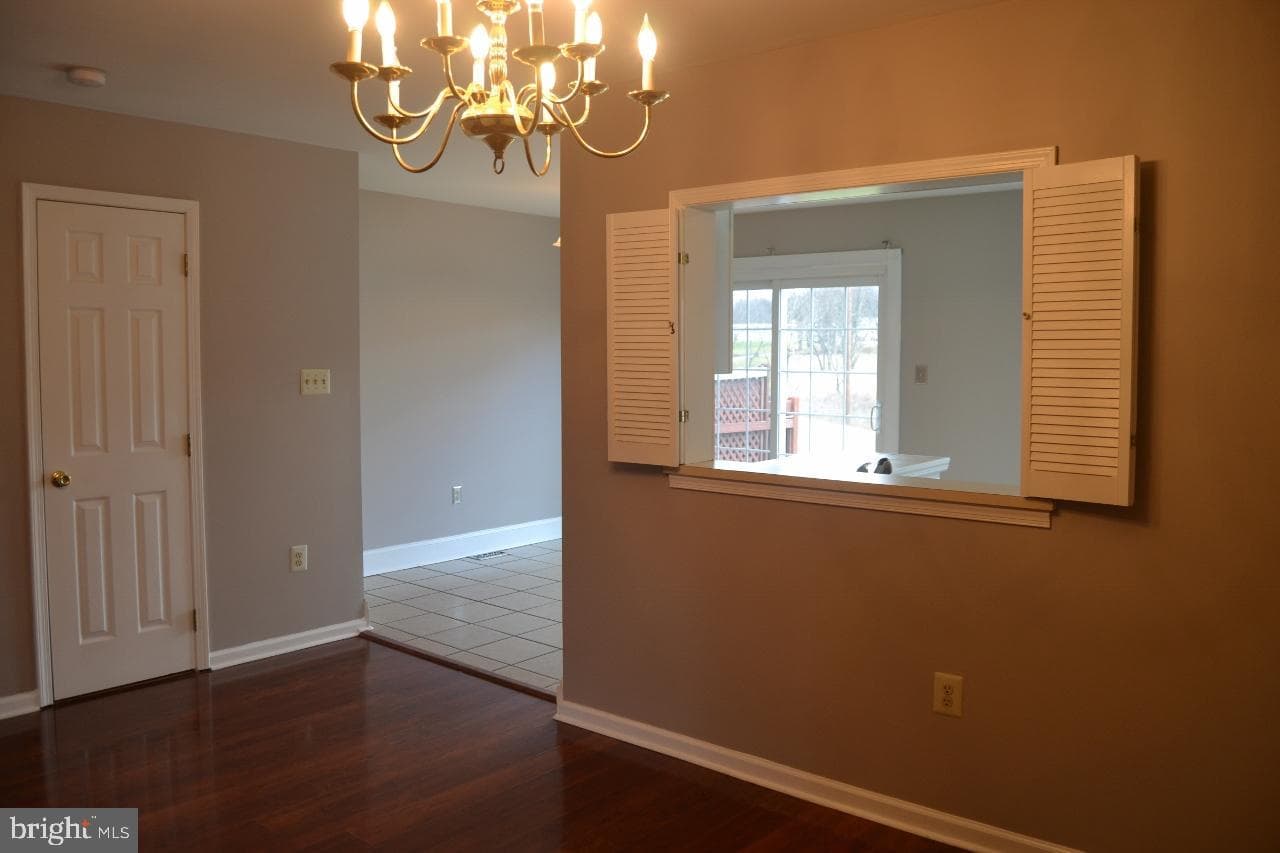 75 Brookside Court photo 7