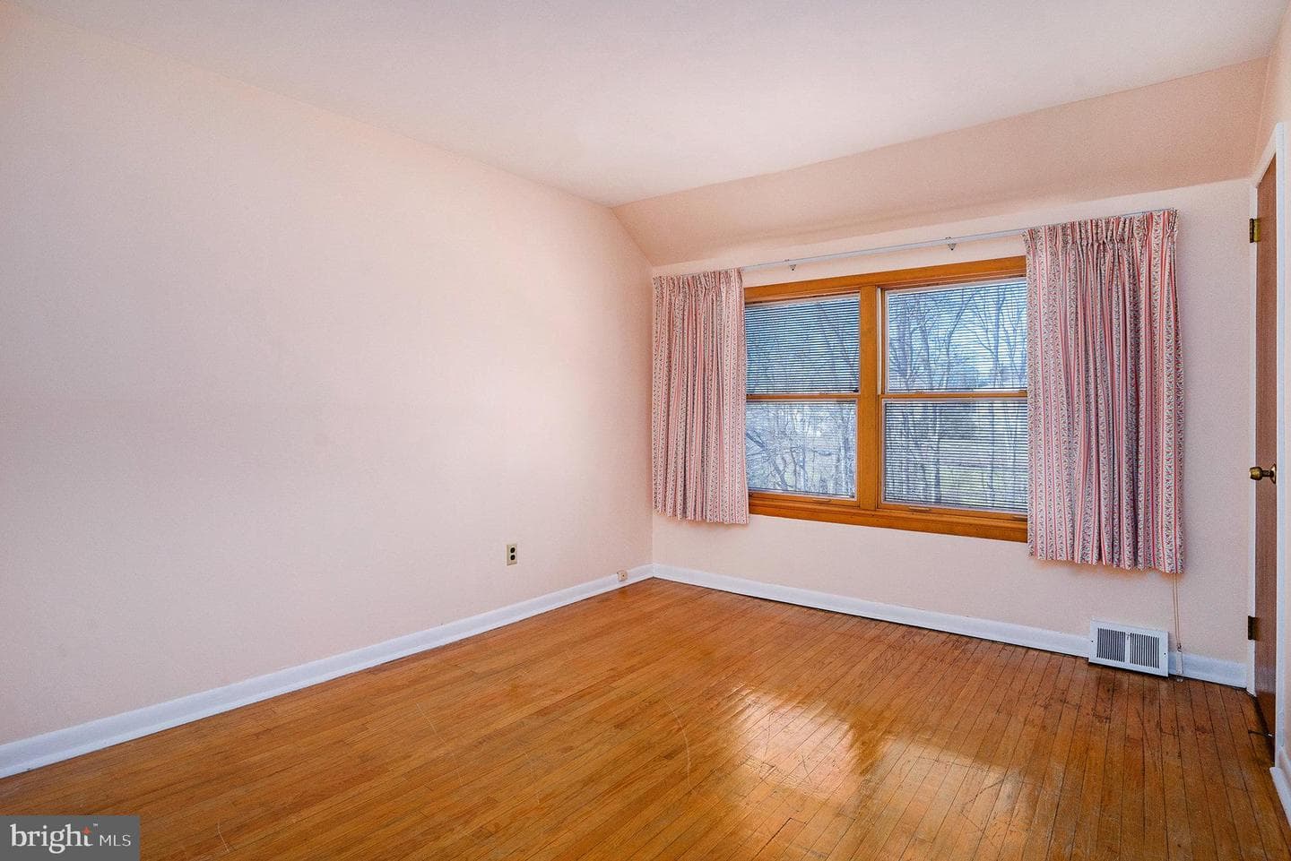 401 Rittenhouse Boulevard photo 15