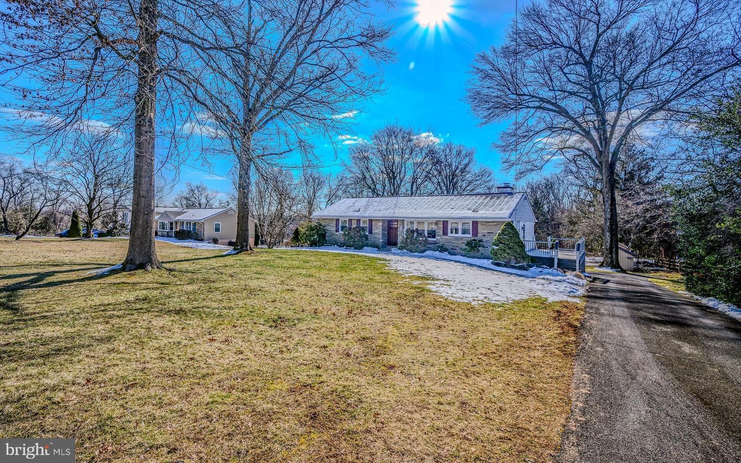 1037 Davis Grove Road photo 3
