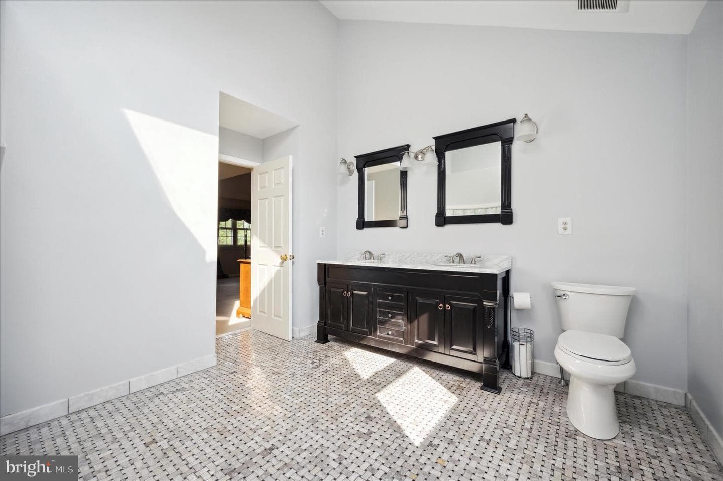 830 Mara Drive photo 22