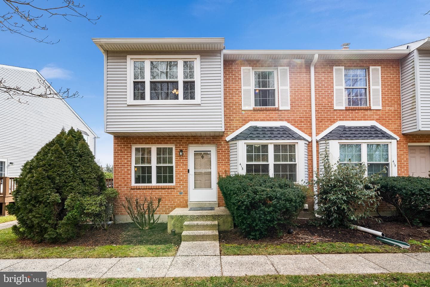 413 Wendover #122-B photo 1