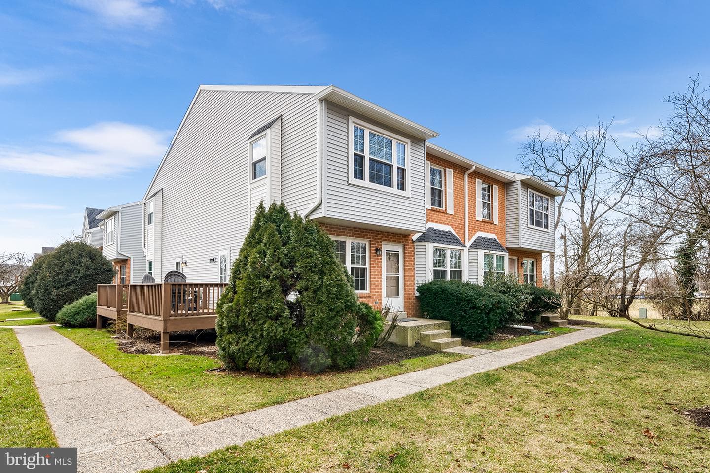 413 Wendover #122-B photo 3