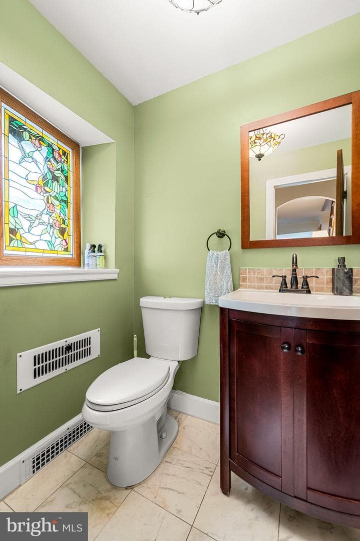 304 Keithwood Road photo 10
